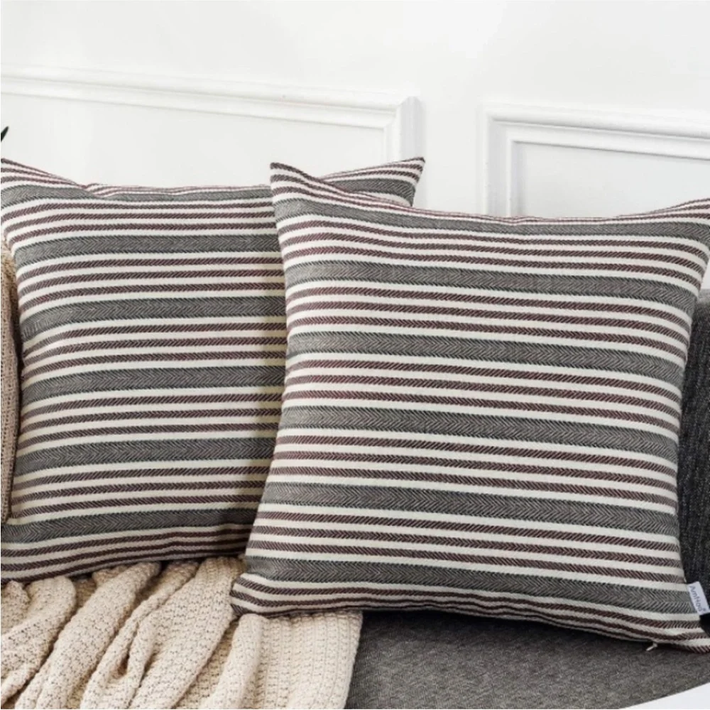 Throw pillow covers set of 4